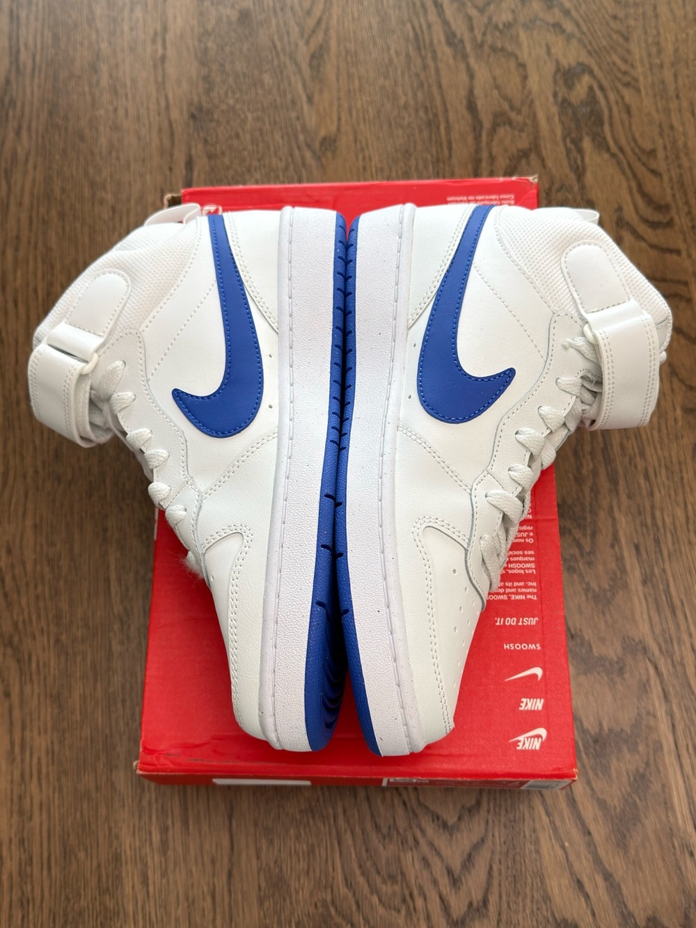 Nike Court Borough Mid 2 GS Summit White/Hyper Royal 7Y/8.5Womans - Picture 4 of 8